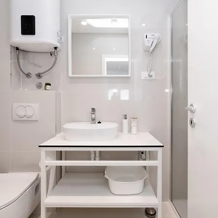 Apartment Postira 4 U Kovacic